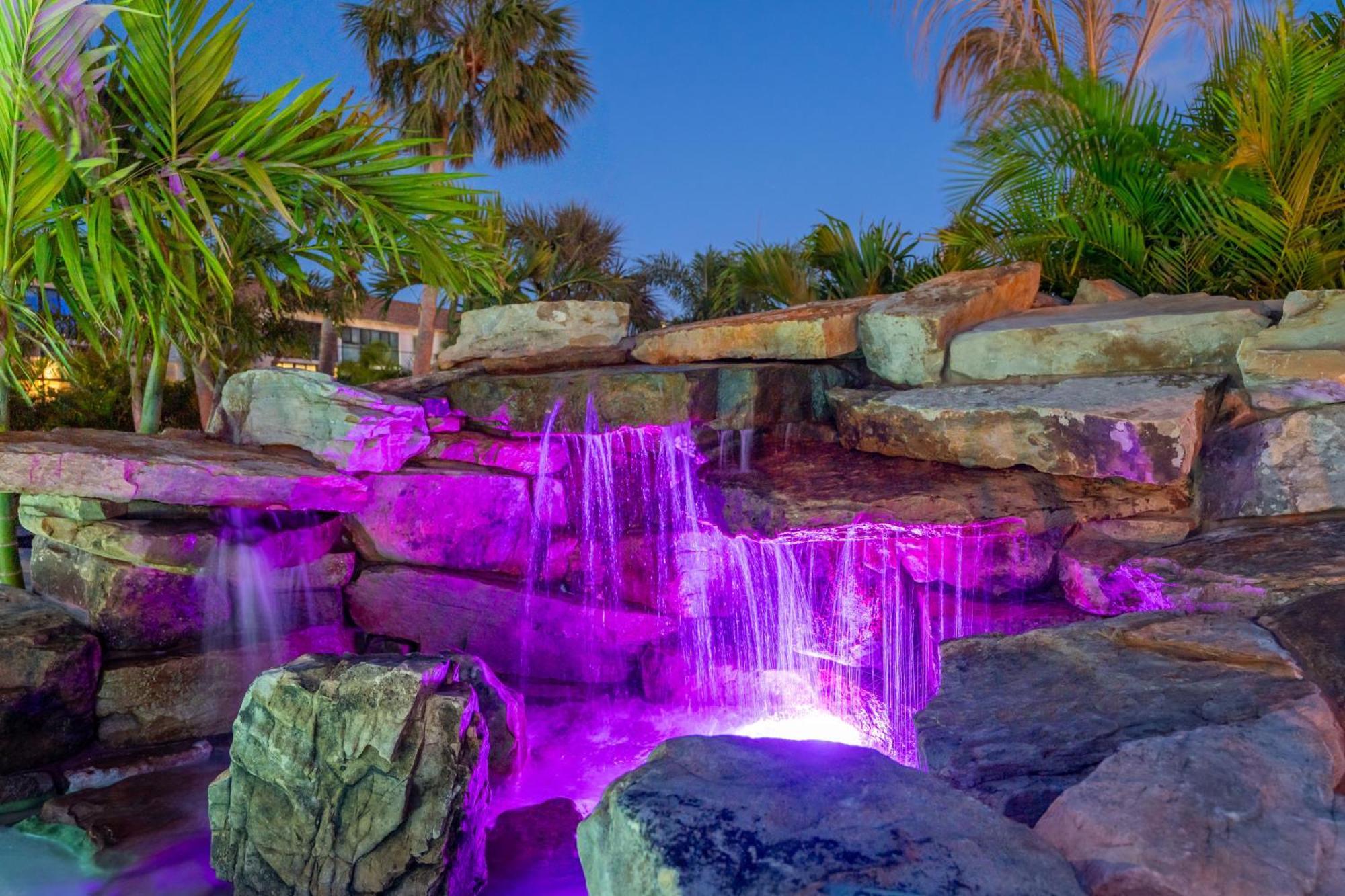 Tropical Beach Resorts - Sarasota Сиеста-Ки Экстерьер фото